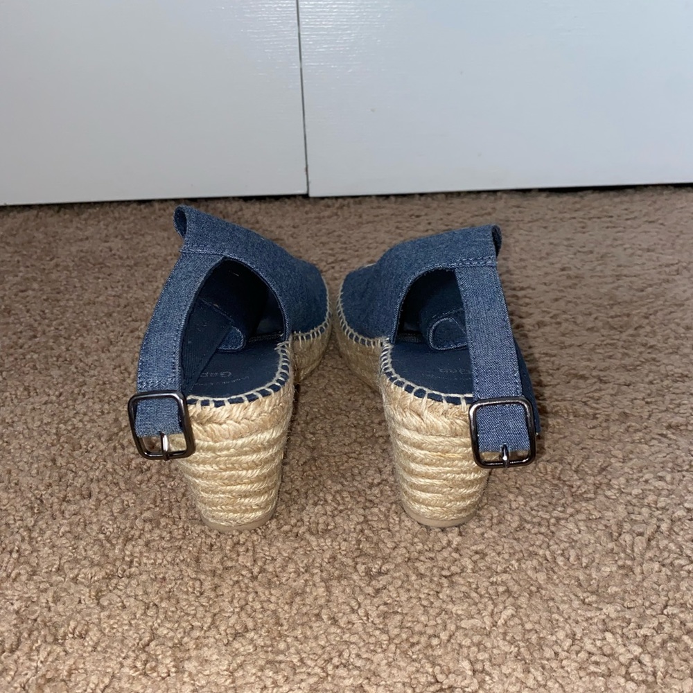 Wedge Heels - Picture 4 of 5